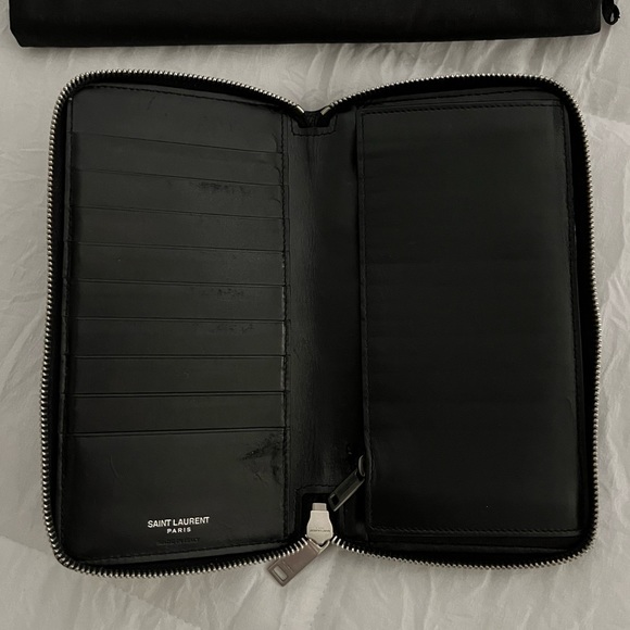 YSL Large Wallet - Picture 8 of 17